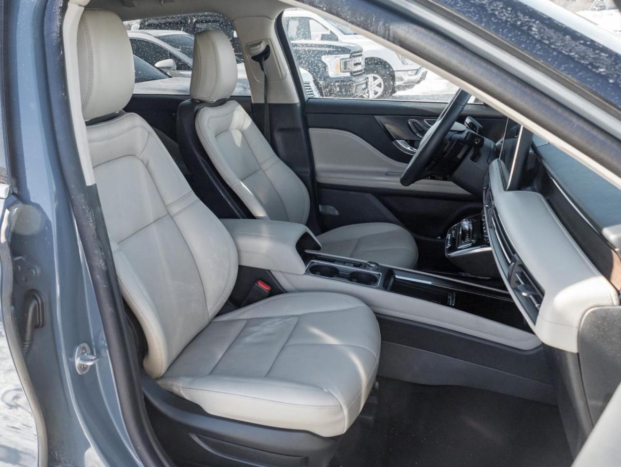 2025 Lincoln Corsair Reserve Photo