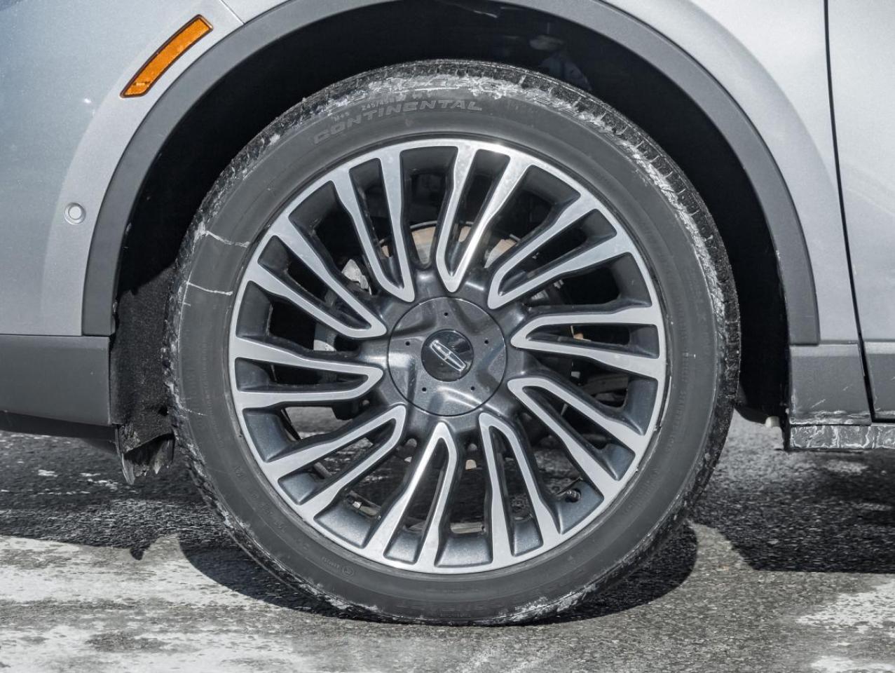 2021 Lincoln Corsair Reserve Photo3