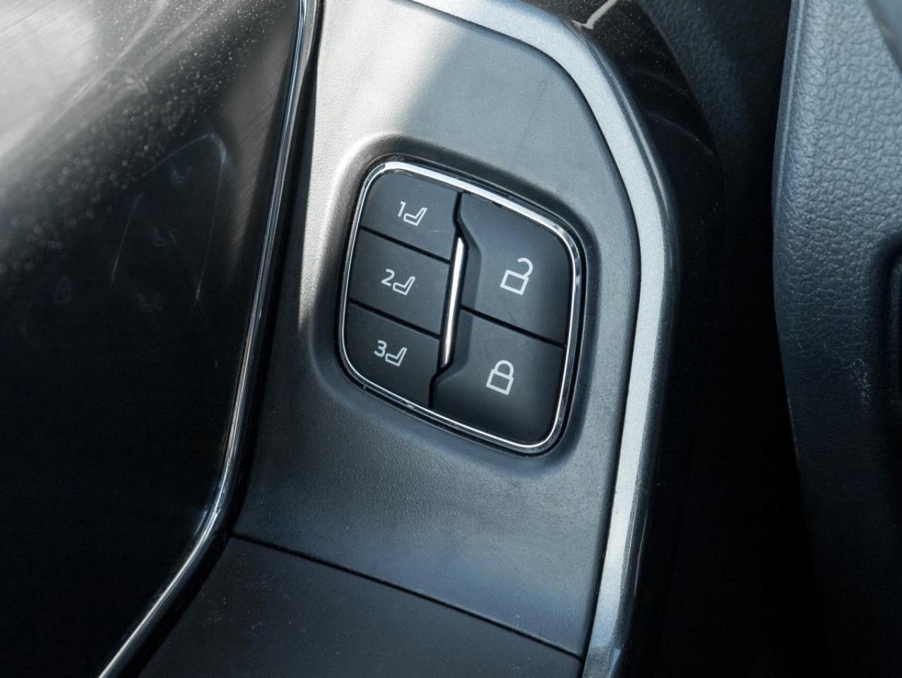 2021 Ford F-150 Lariat Photo