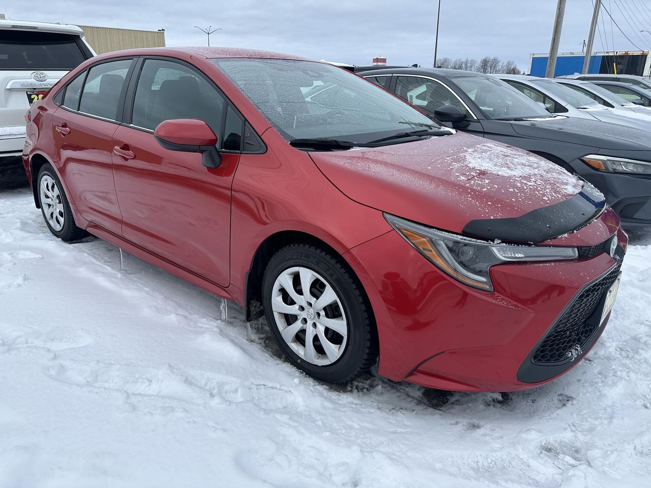 2021 Toyota Corolla LE Photo2