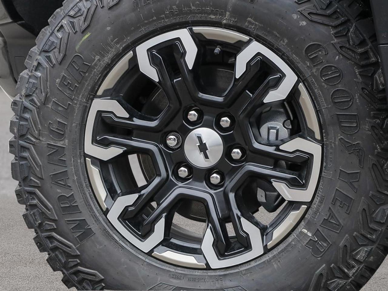 2026 Chevrolet Silverado 1500 Crew Cab Short Box 4-Wheel Drive ZR2 Photo