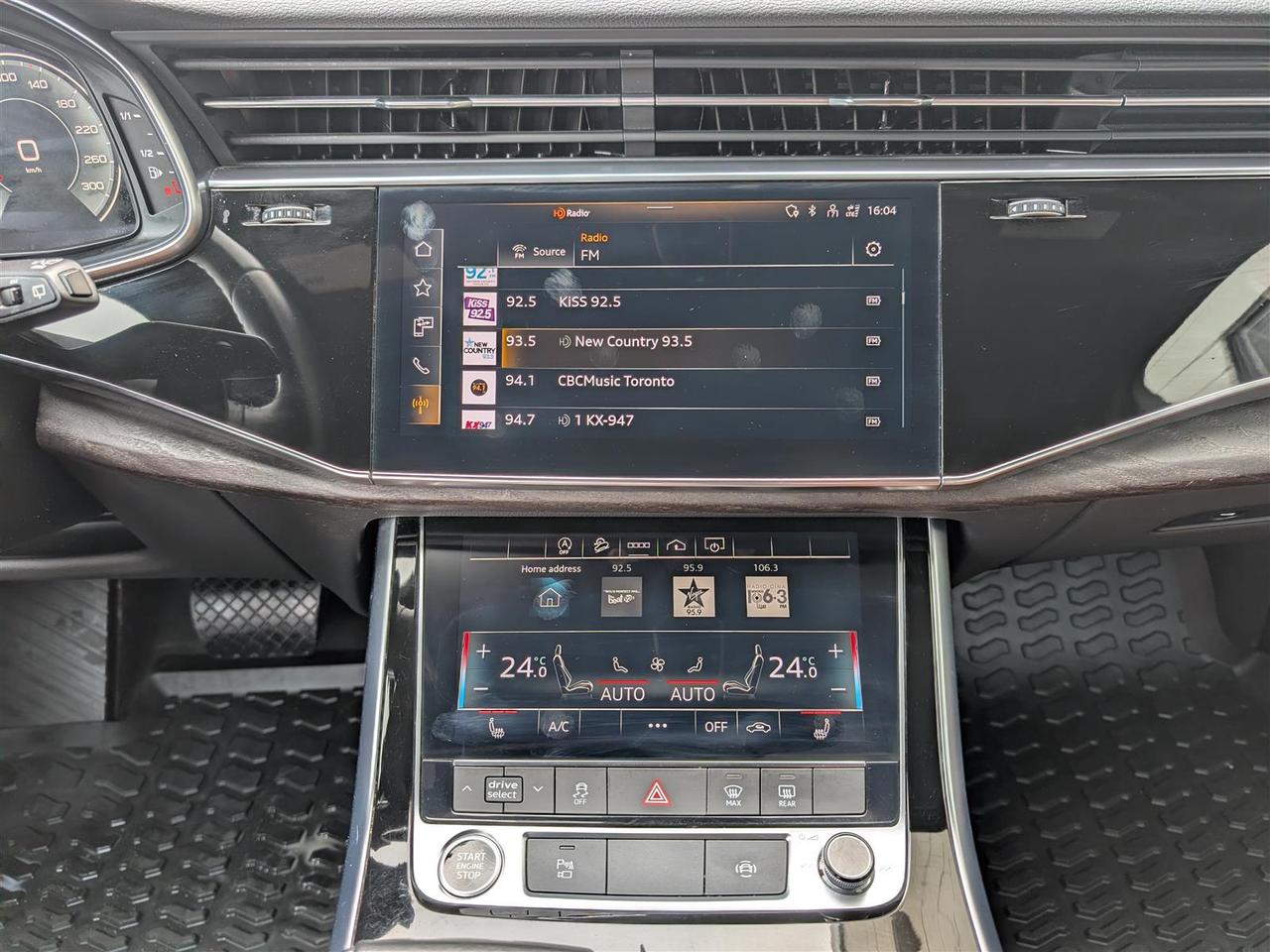 2022 Audi Q7 55 QTRO - 7 PASS - NAVI - PANO ROOF - TECH FEATS Photo