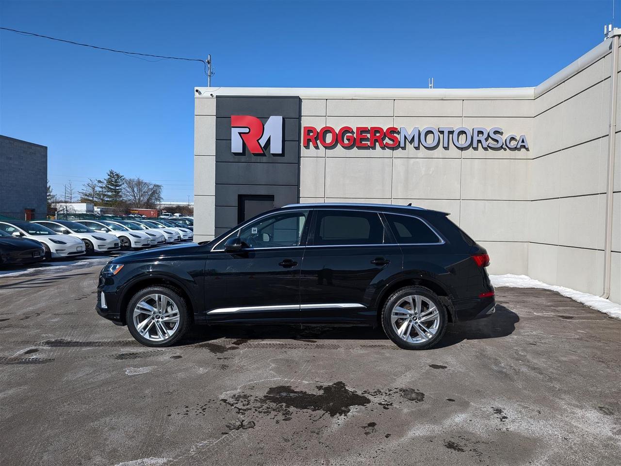 2022 Audi Q7 45 QTRO - 7 PASS - NAVI - PANO ROOF - TECH FEATS Photo