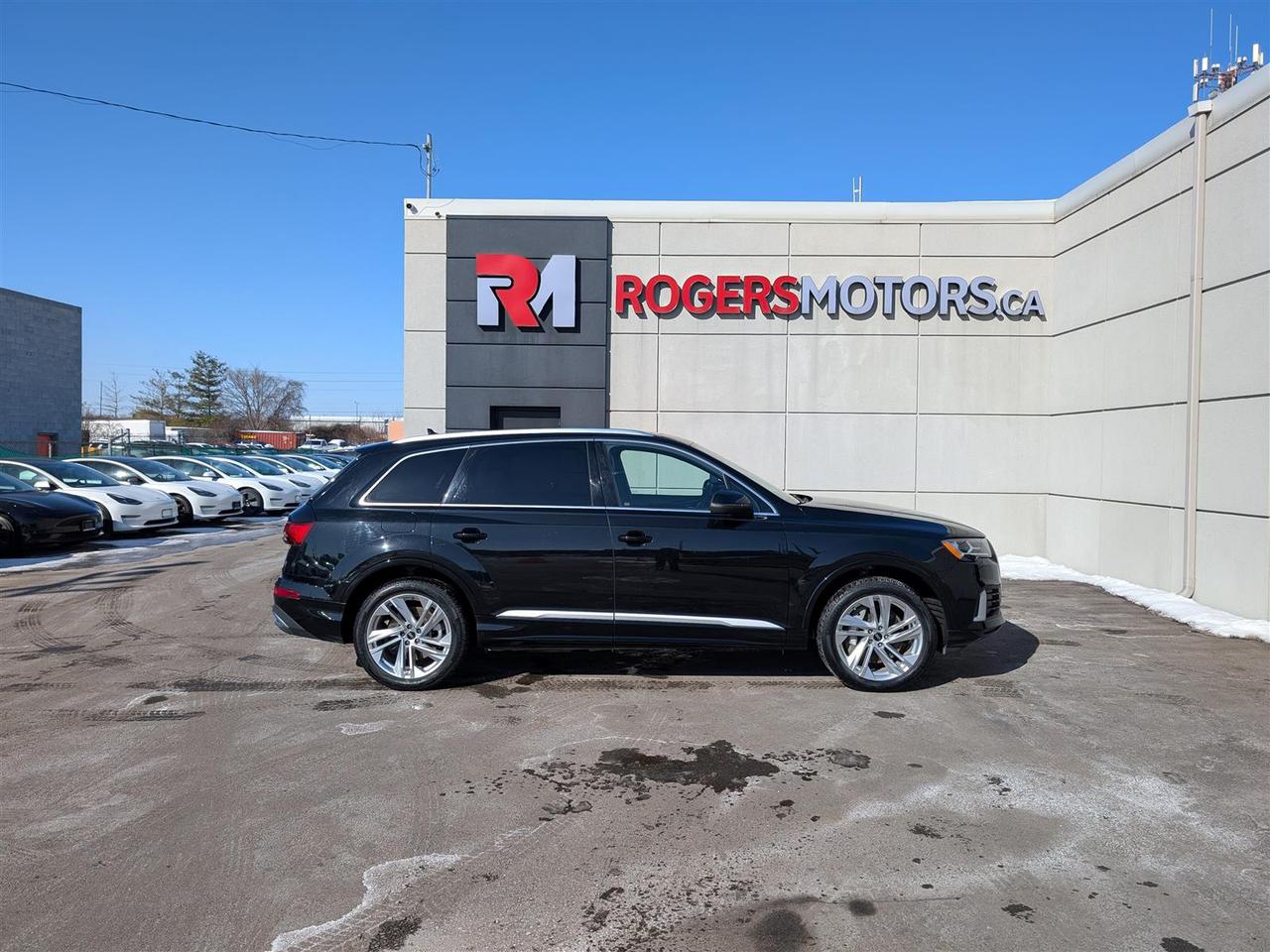 2022 Audi Q7 45 QTRO - 7 PASS - NAVI - PANO ROOF - TECH FEATS Photo