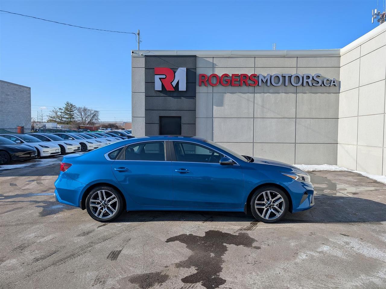 2024 Kia Forte EX + SUNROOF - HTD SEATS - REVERSE CAM - BLINDSPOT Photo