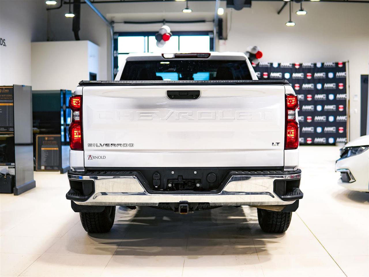 2024 Chevrolet Silverado 1500 LT CREW CAB 4WD | NO ACCIDENTS | BIG SCREEN Photo