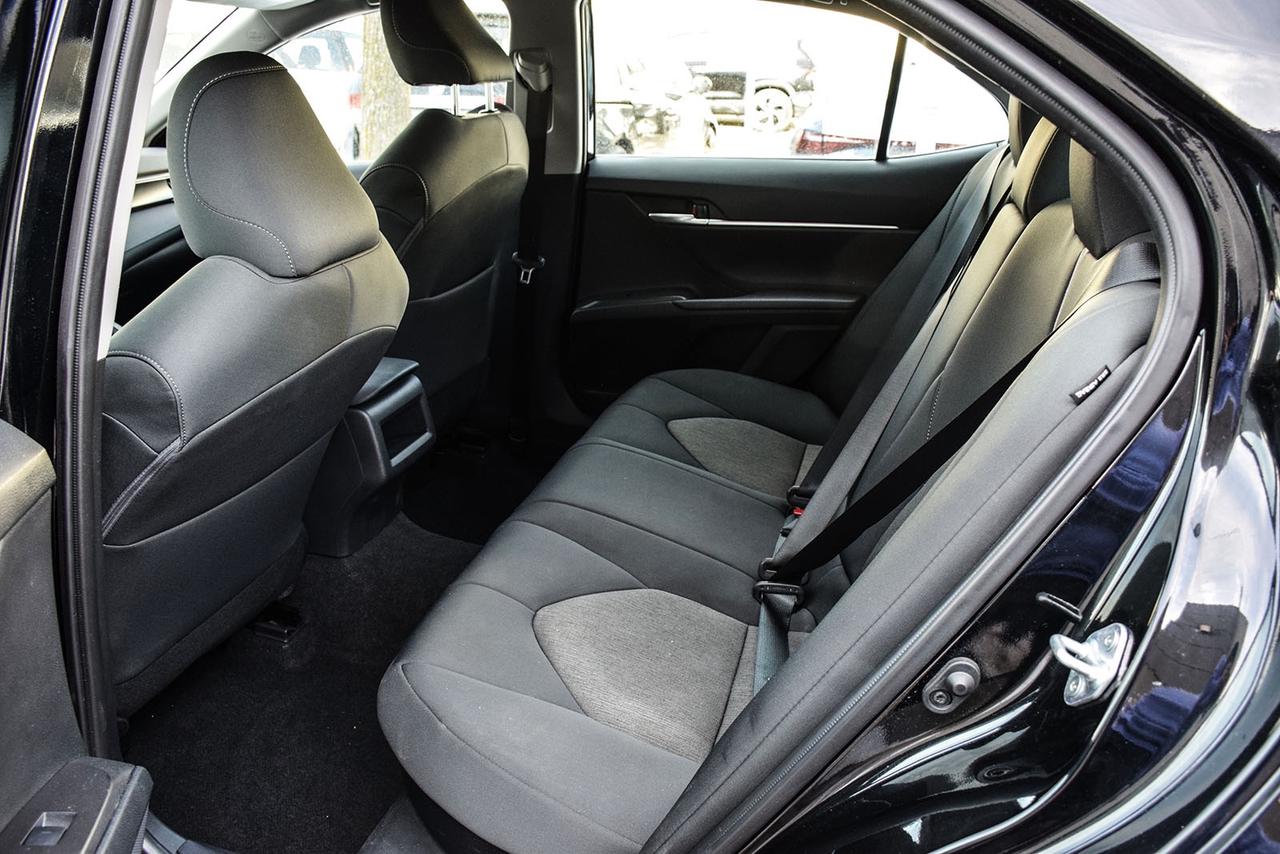 2023 Toyota Camry HYBRID LE No Accident Carplay LTA Heated Seats Photo