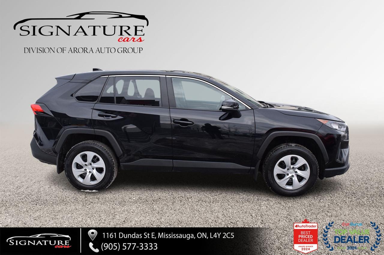 2024 Toyota RAV4 LE AWD No Accident Carplay Lane Assist Photo