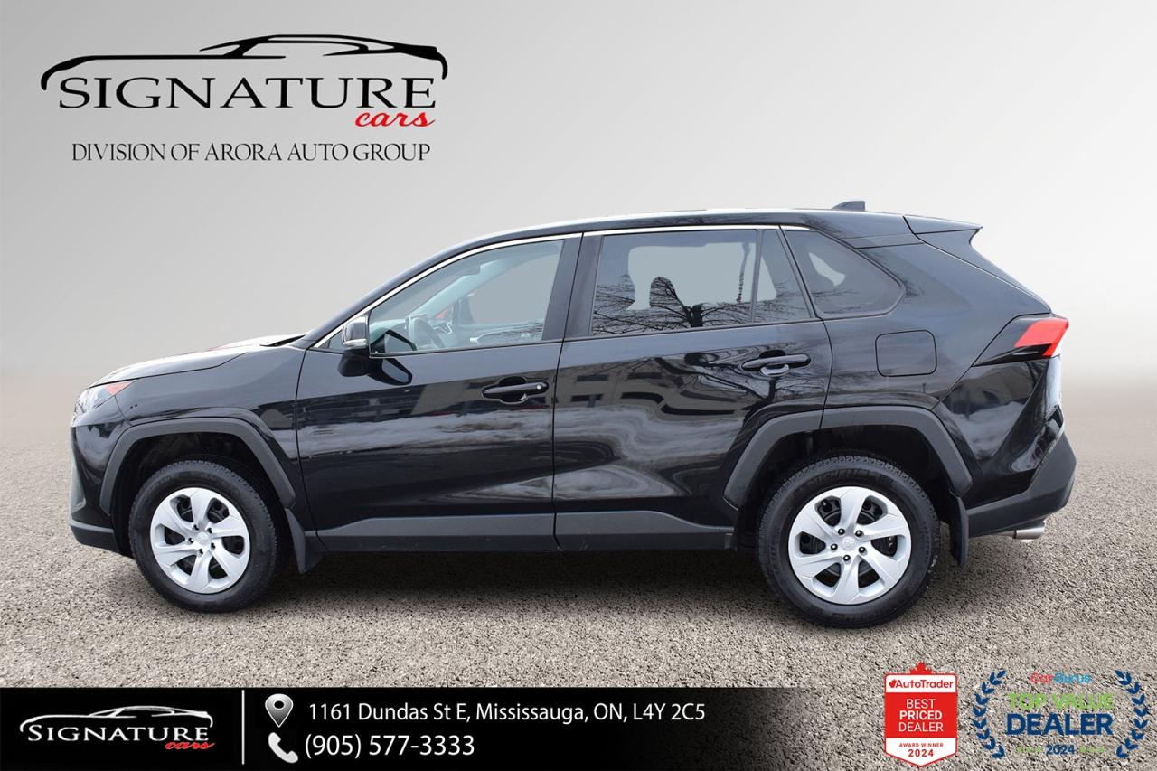 2024 Toyota RAV4 LE AWD No Accident Carplay Lane Assist Photo