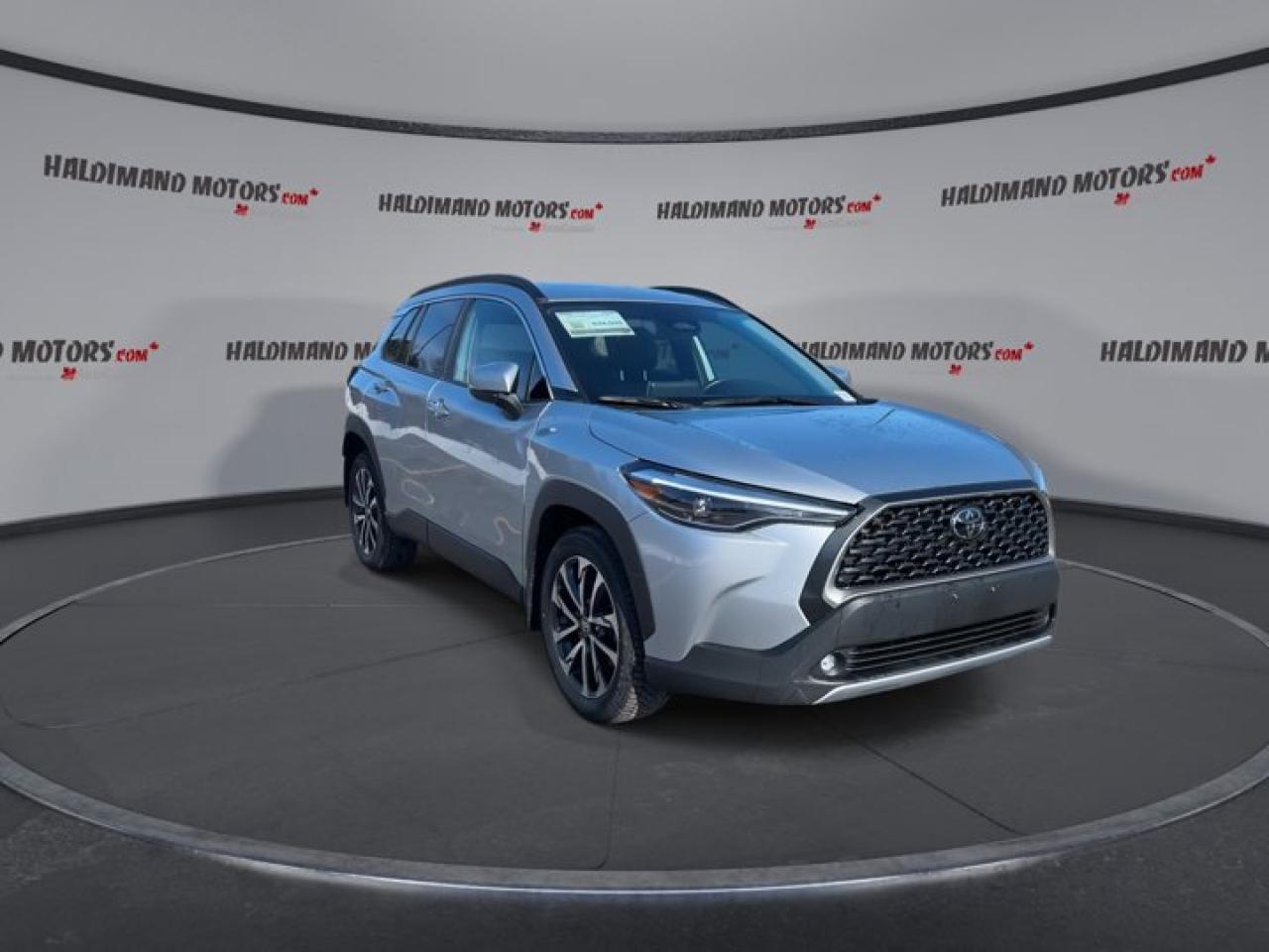 2024 Toyota Corolla Cross XLE Photo