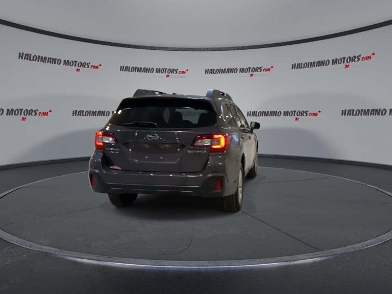 2019 Subaru Outback Touring AWD | Accident Free Photo