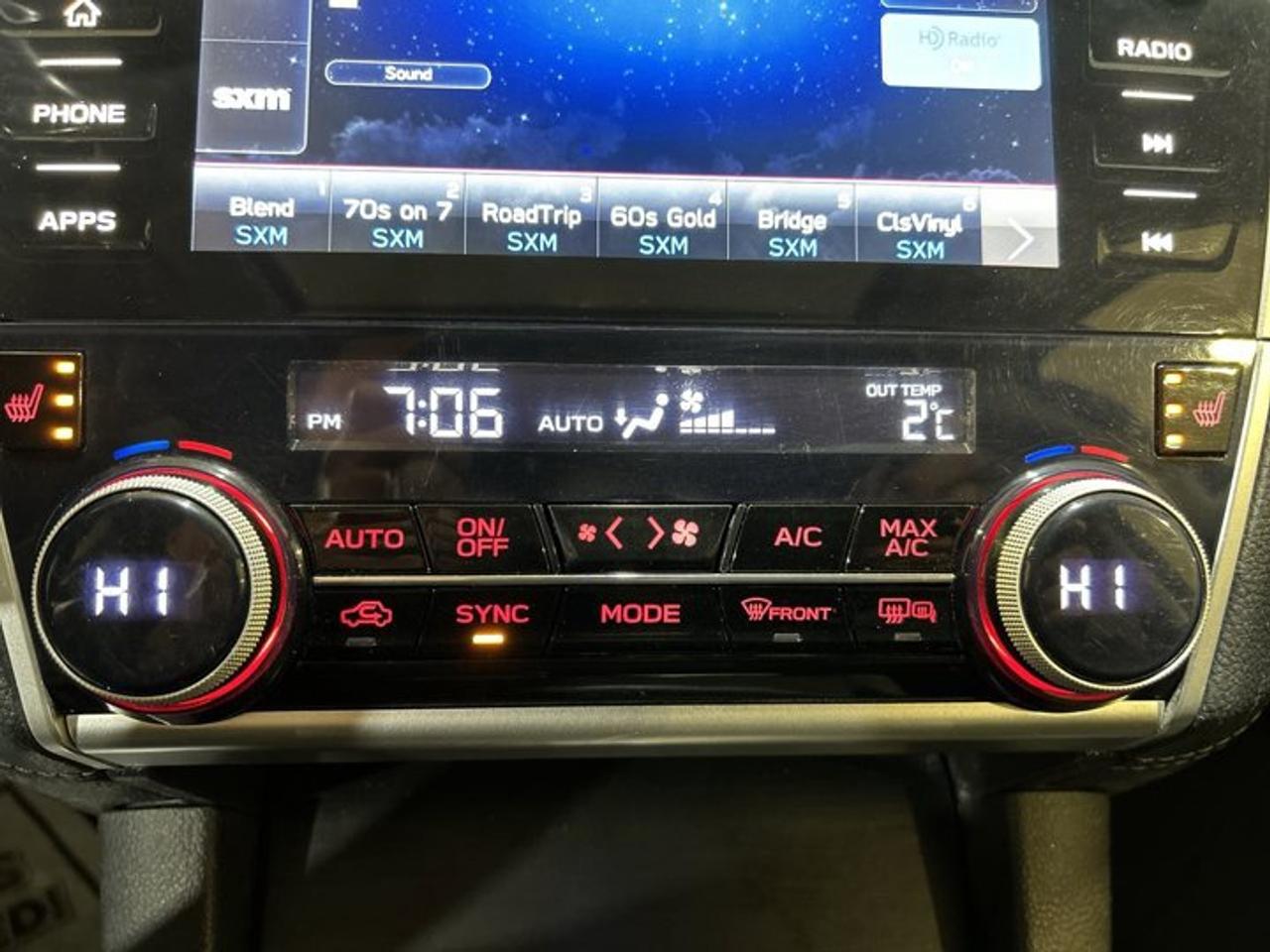 2019 Subaru Outback Touring AWD | Accident Free Photo