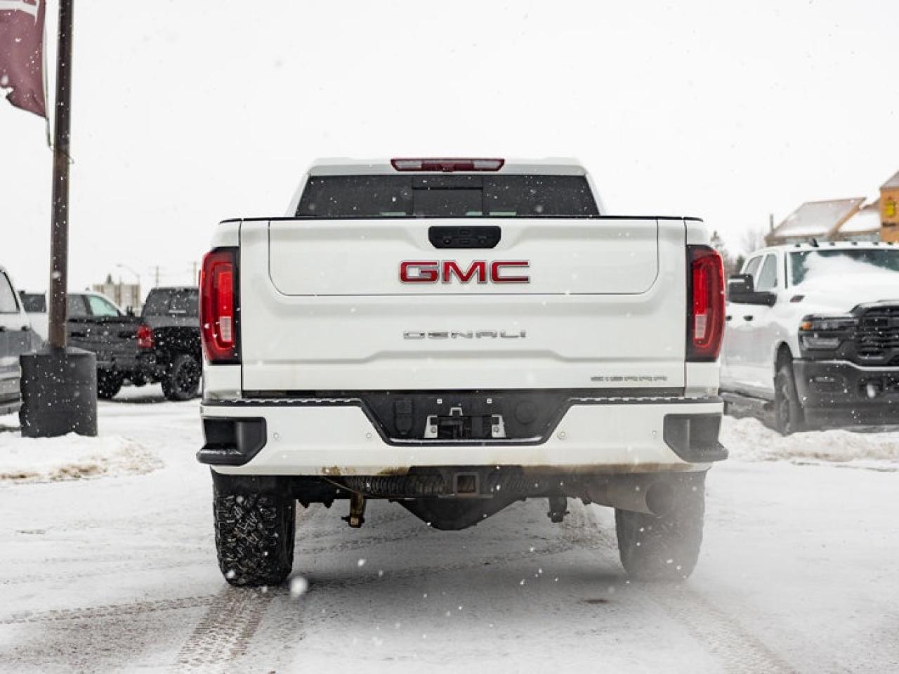 2023 GMC Sierra 2500 HD Denali Photo