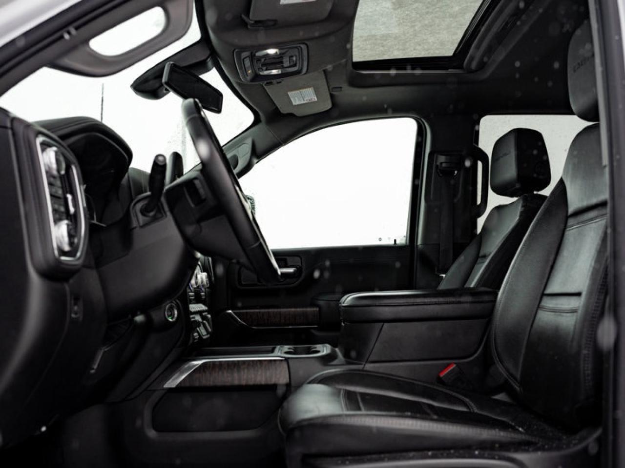 2023 GMC Sierra 2500 HD Denali Photo