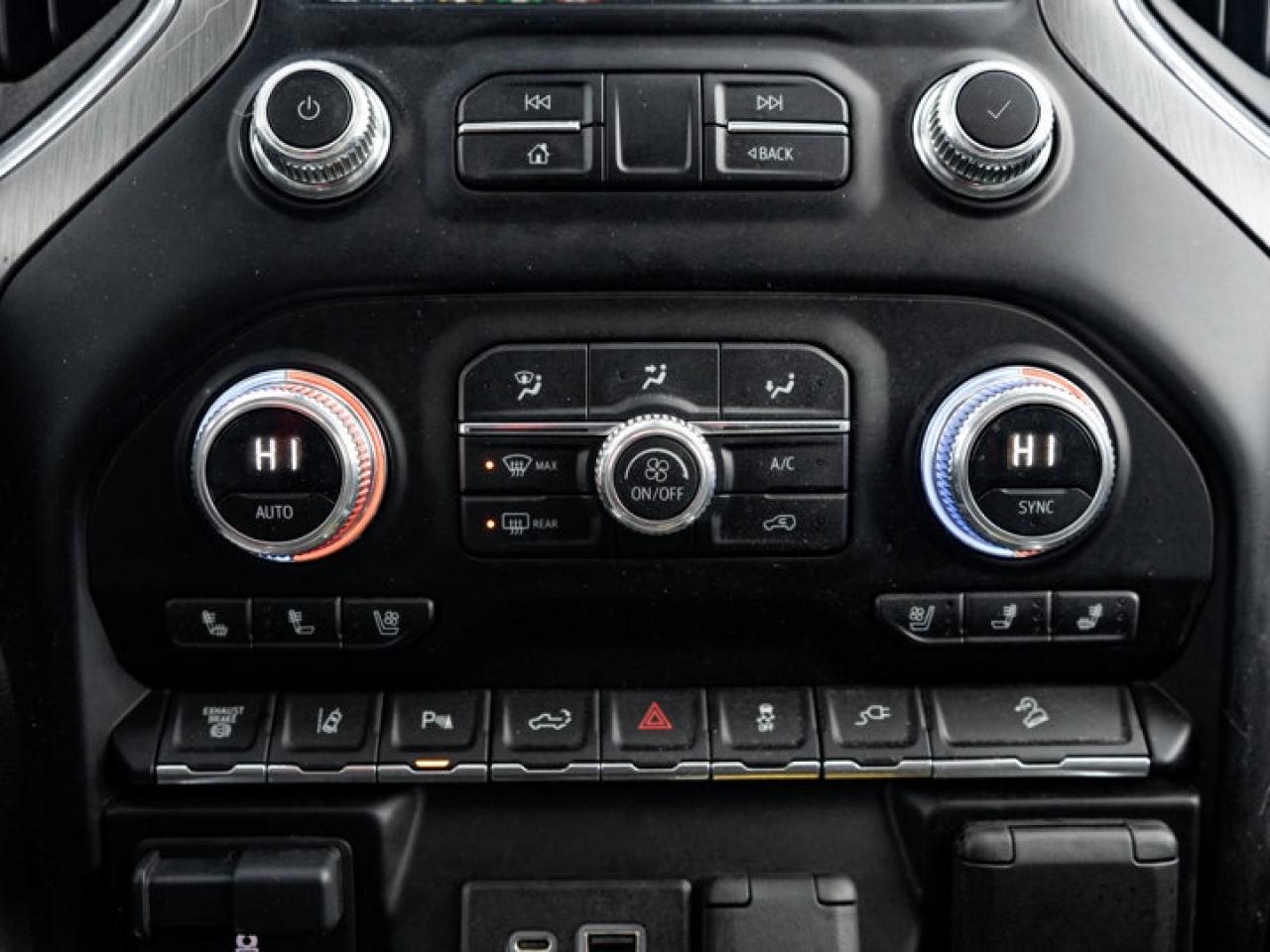 2023 GMC Sierra 2500 HD Denali Photo