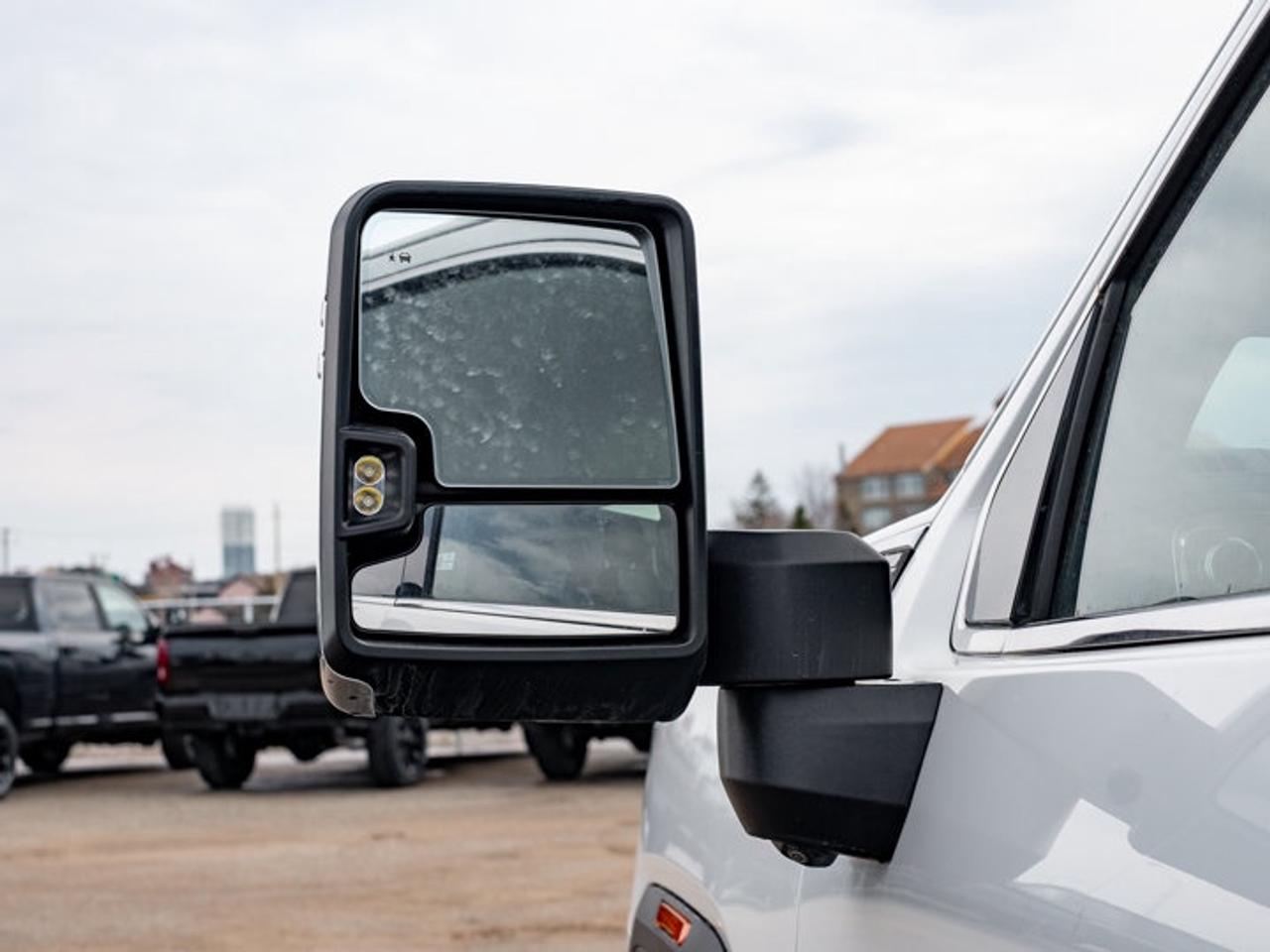 2023 GMC Sierra 2500 HD Denali Photo