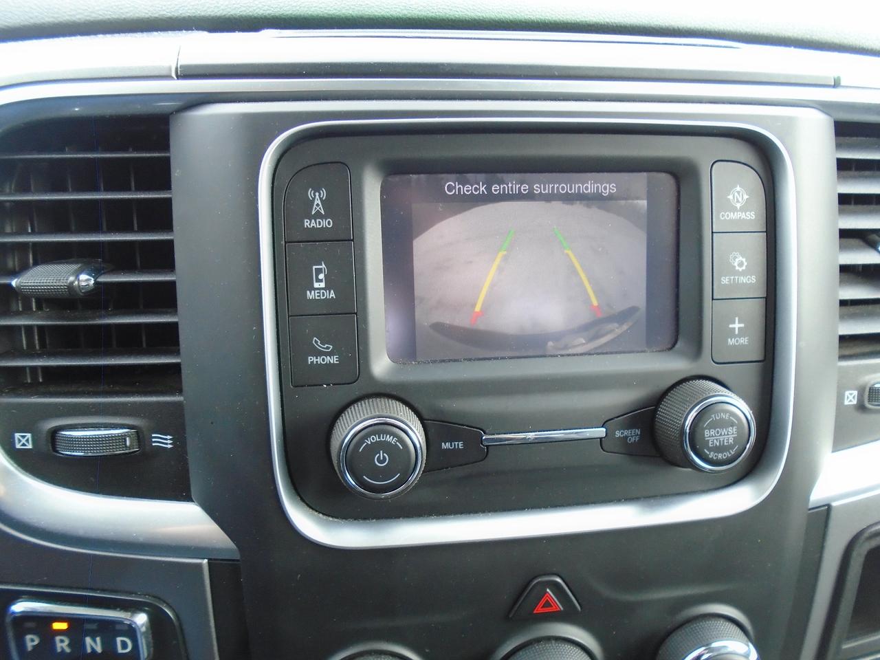 2023 RAM 1500 Classic SLT CREW HEMI 4X4 Photo