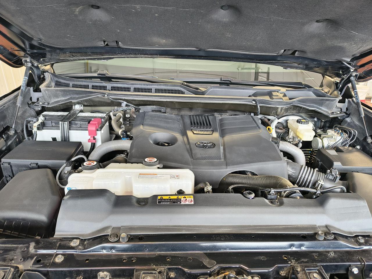 2024 Toyota Tundra Limited  Photo