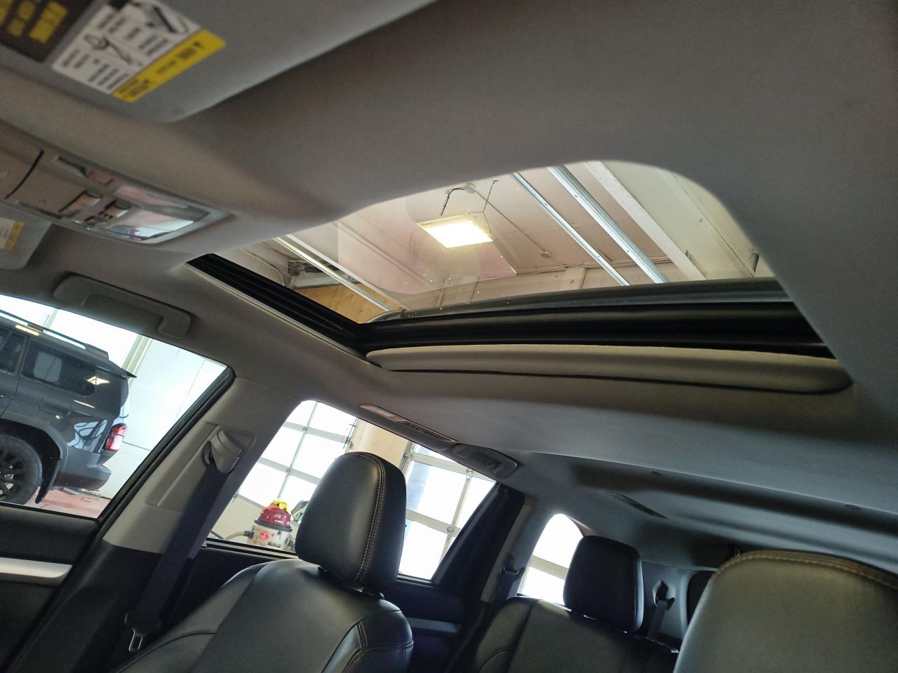 2024 Toyota Tundra Limited  Photo0