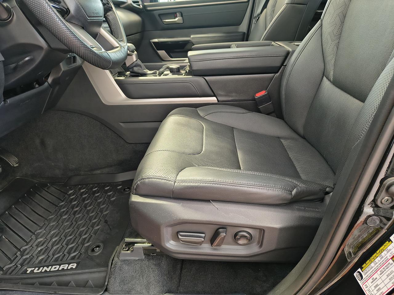 2024 Toyota Tundra Limited  Photo0