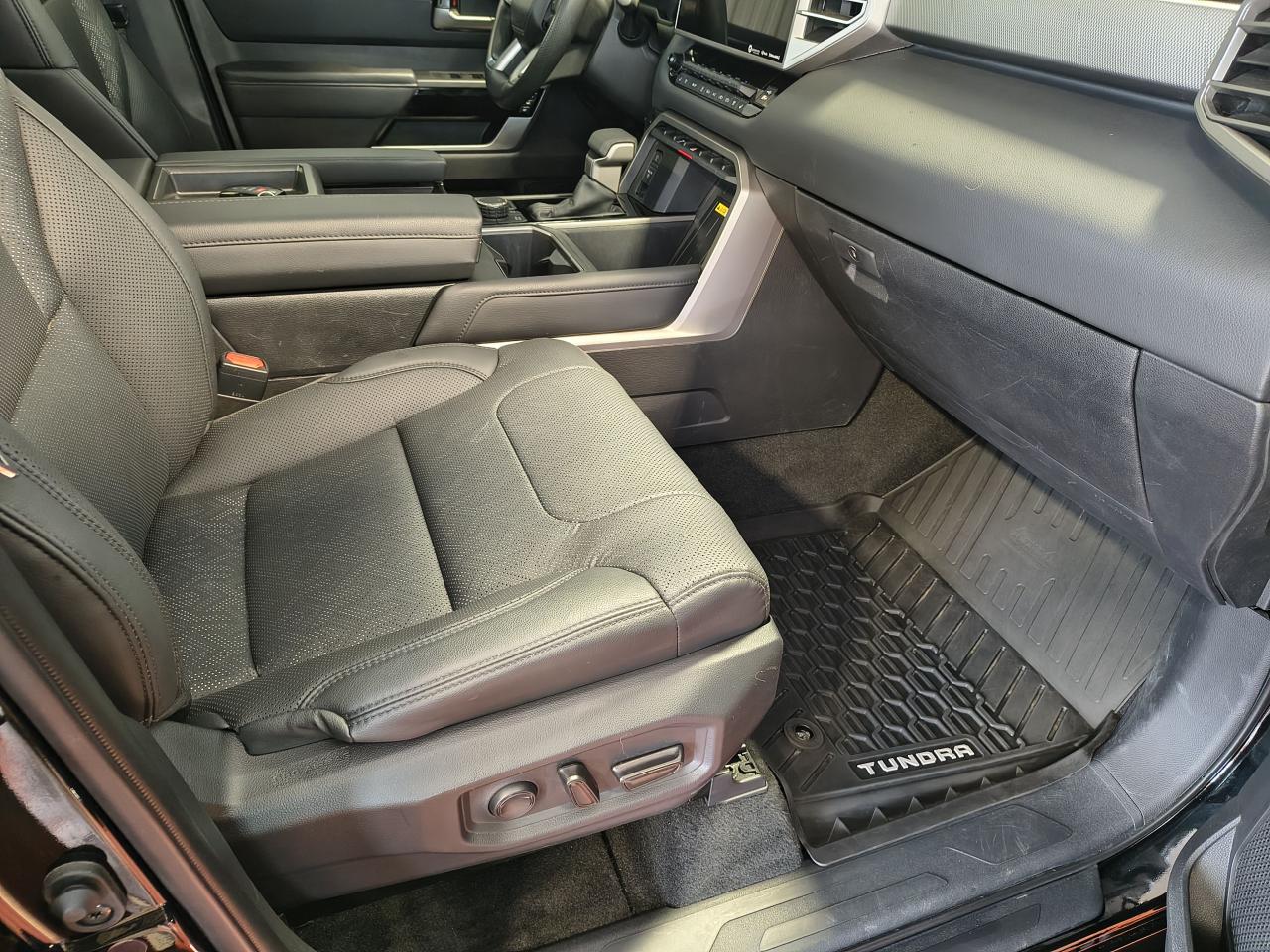 2024 Toyota Tundra Limited  Photo