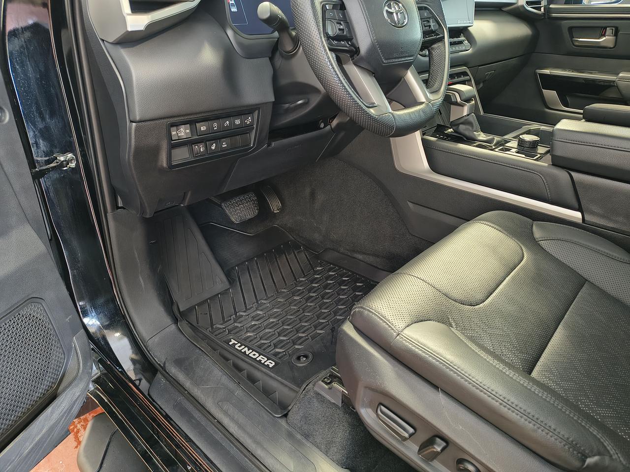 2024 Toyota Tundra Limited  Photo0