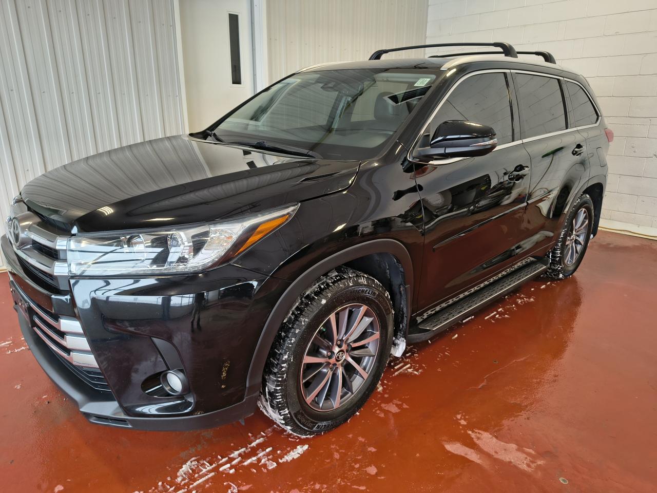 2018 Toyota Highlander XLE Photo0