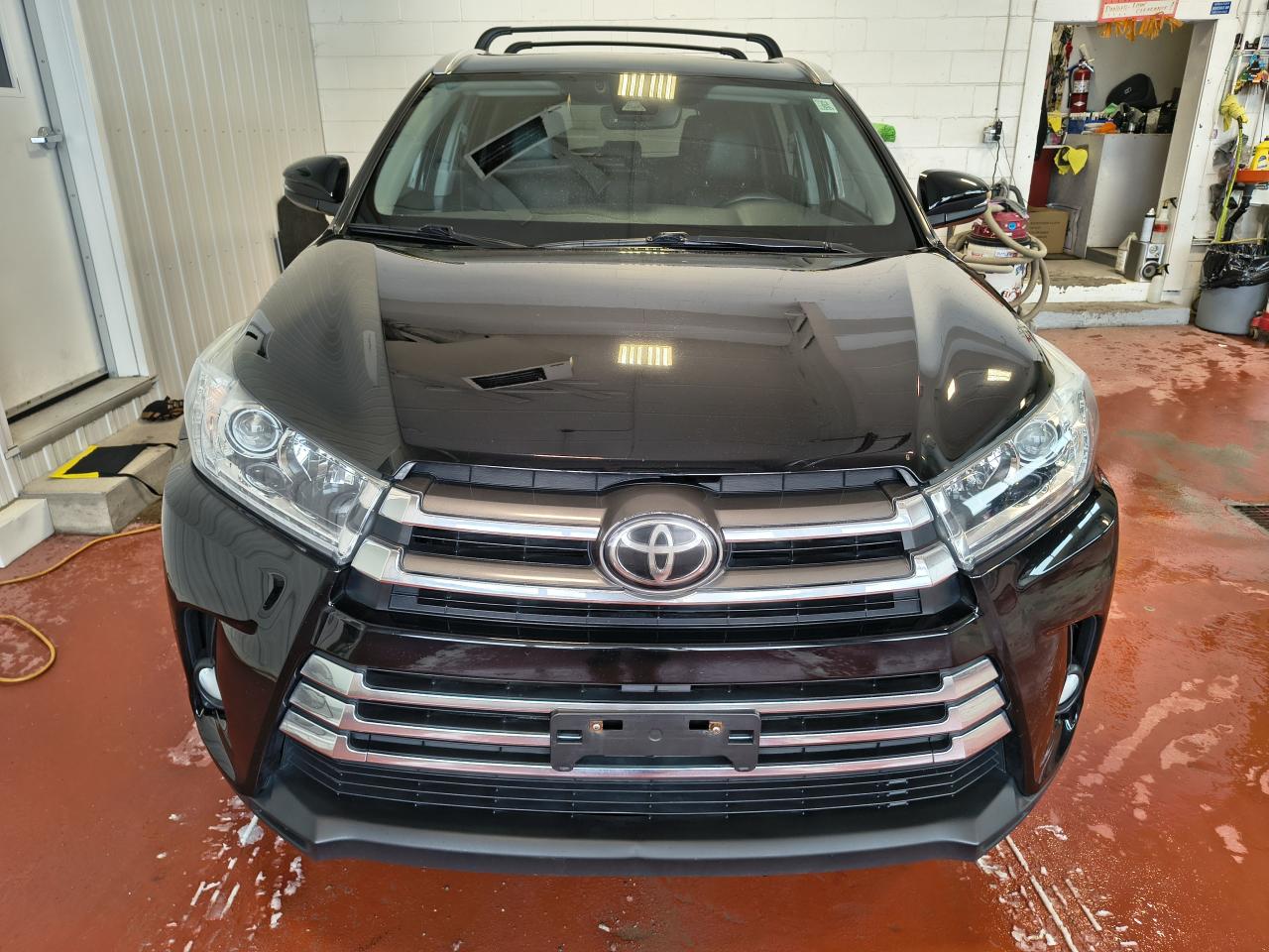 2018 Toyota Highlander XLE Photo0