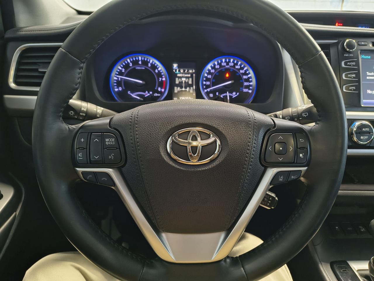 2018 Toyota Highlander XLE Photo