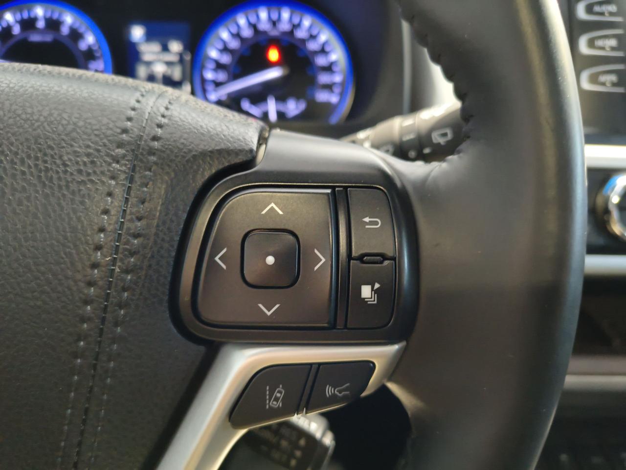 2018 Toyota Highlander XLE Photo