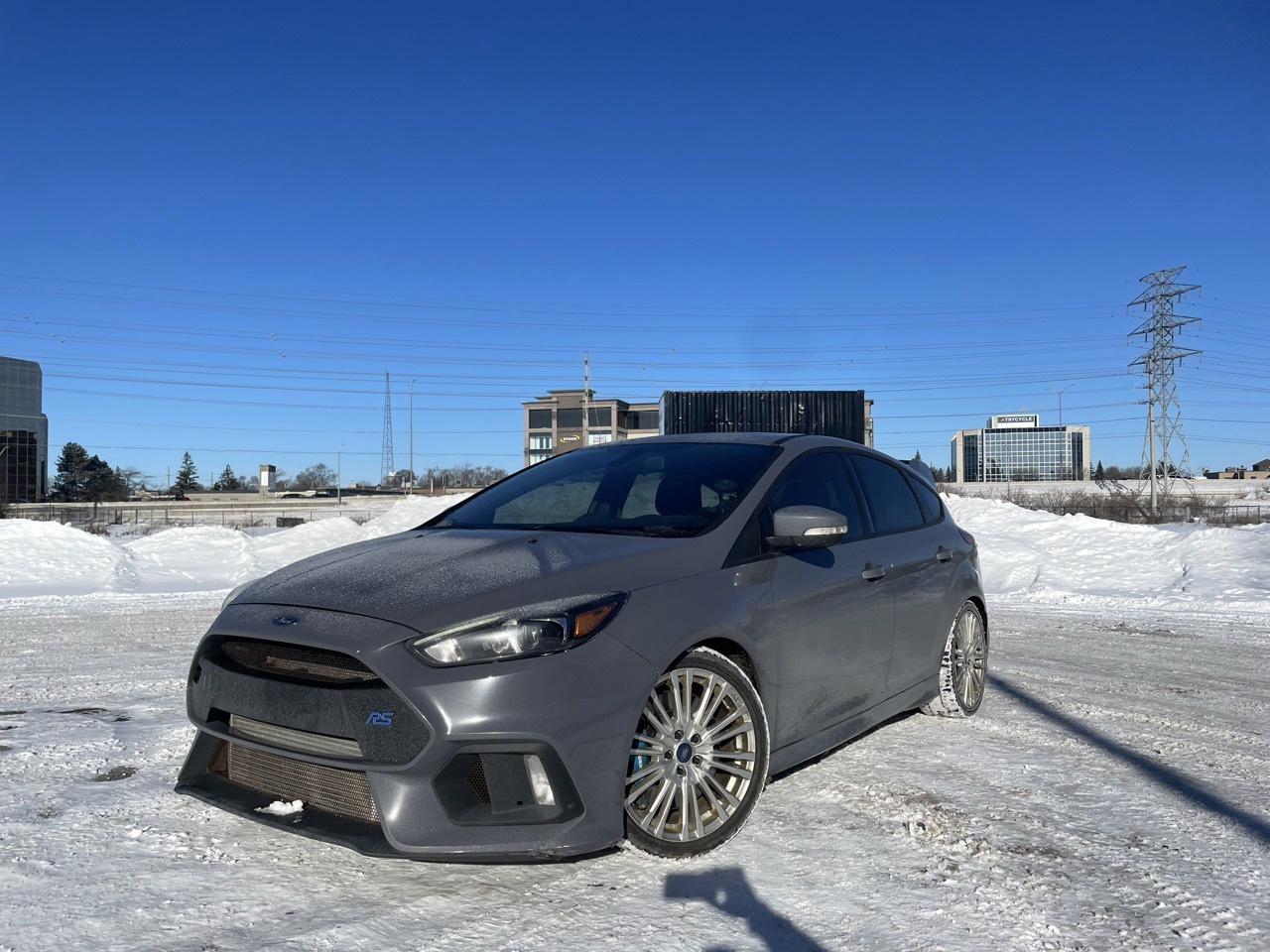 2016 Ford Focus RS Hatch - Photo #1
