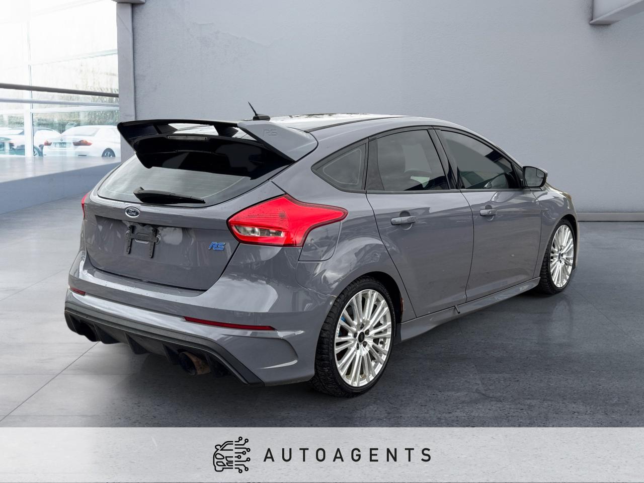 2016 Ford Focus RS Hatch Photo