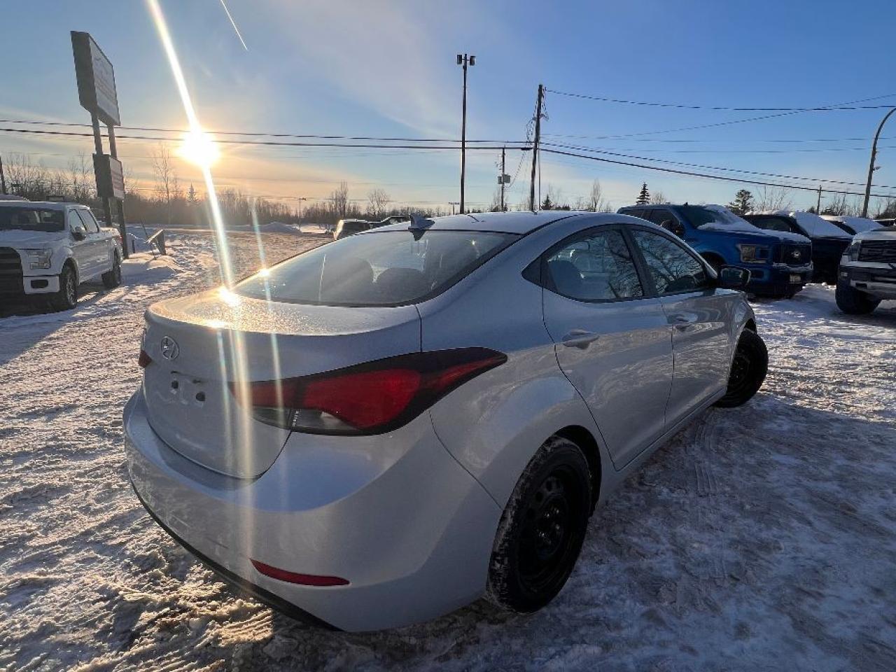 2015 Hyundai Elantra GL Photo