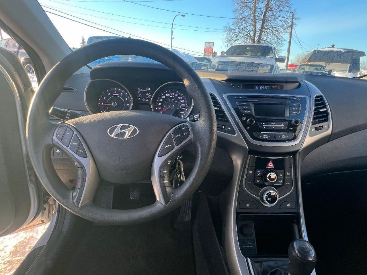 2015 Hyundai Elantra GL Photo