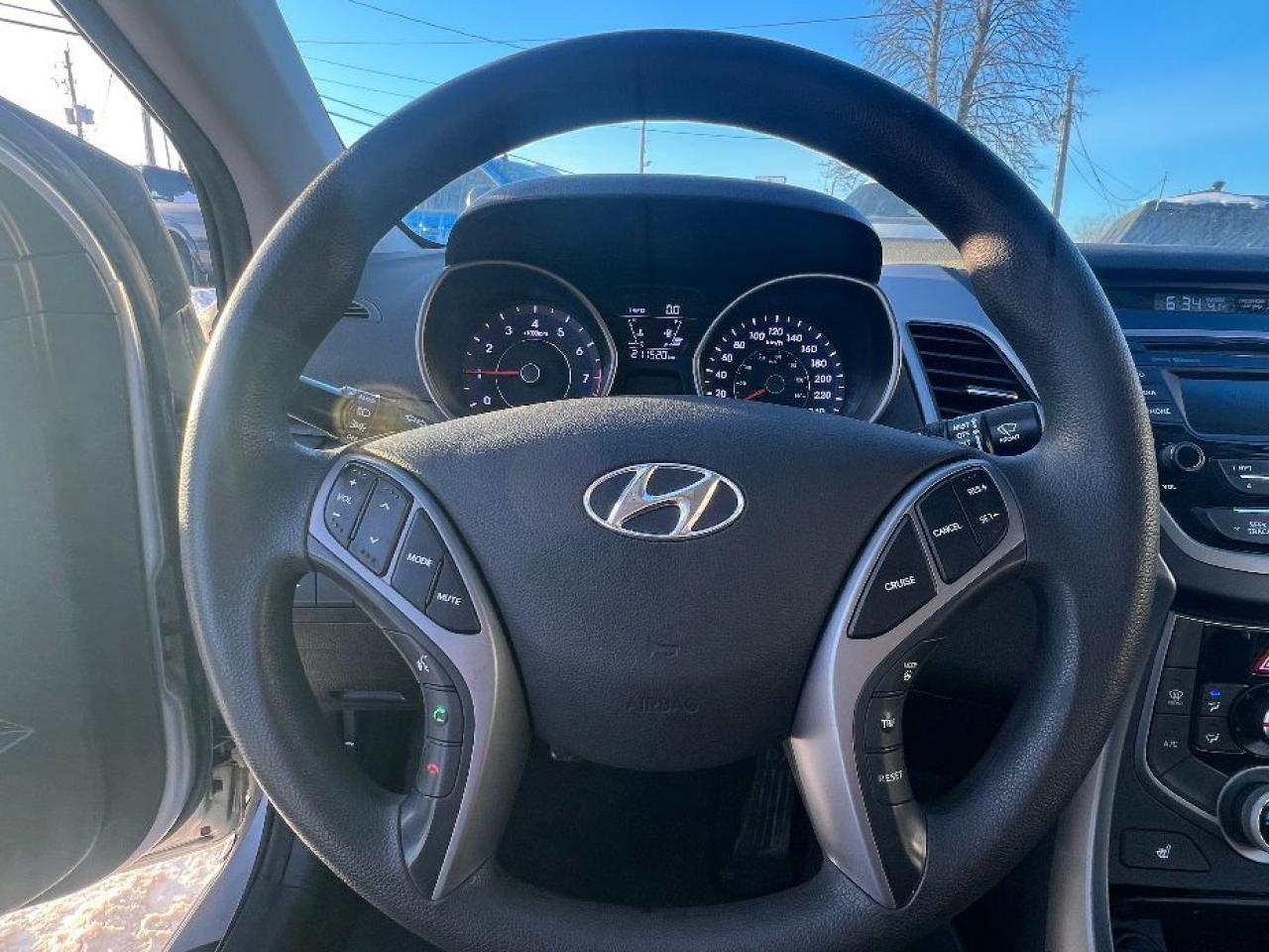 2015 Hyundai Elantra GL Photo