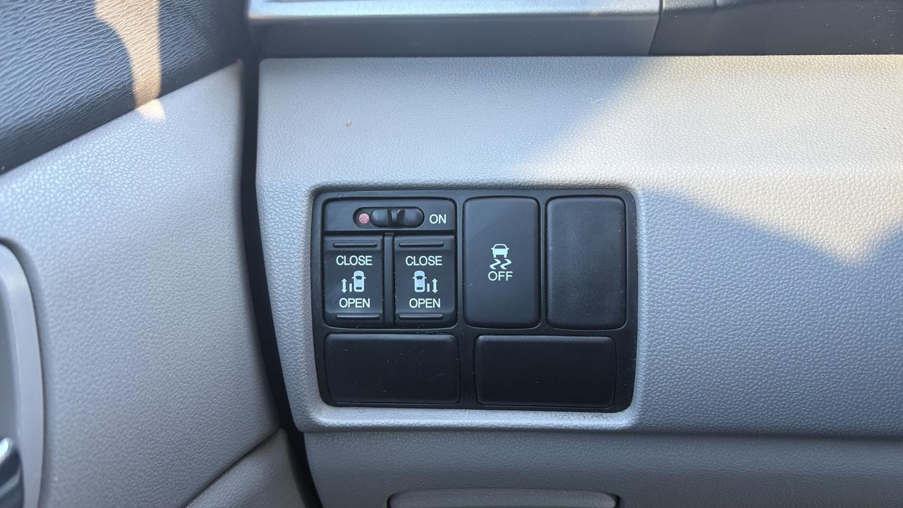 2015 Honda Odyssey EX w/RES Photo