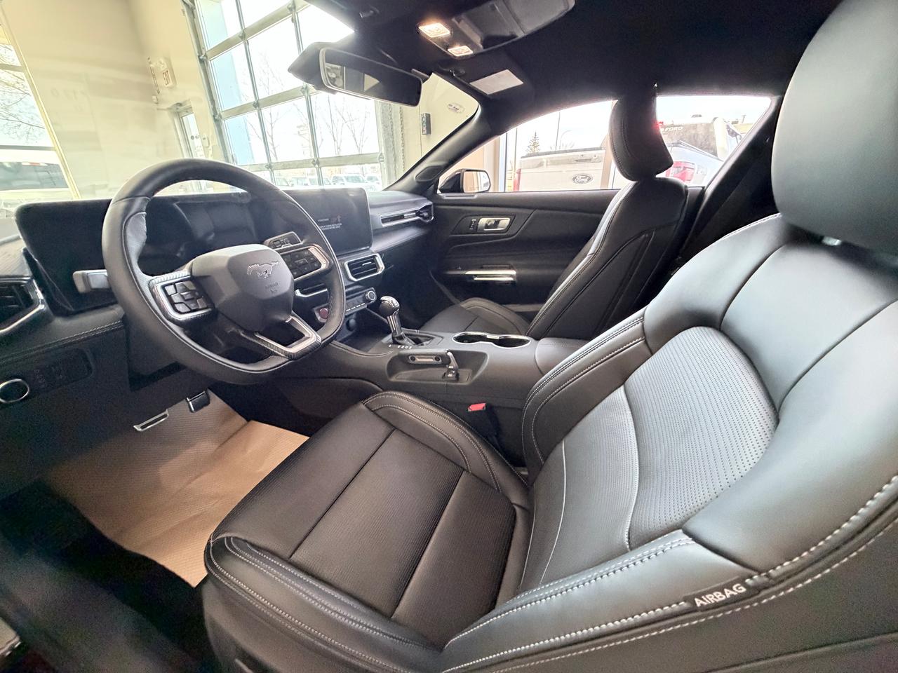 2026 Ford Mustang GT Premium Photo4