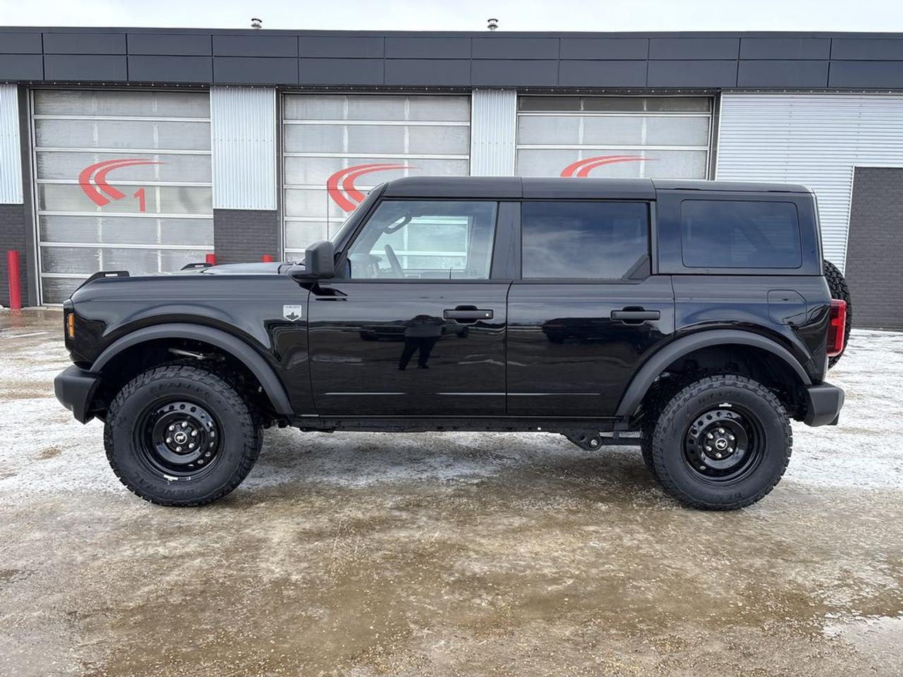 2026 Ford Bronco BIG BEND 222A Photo3