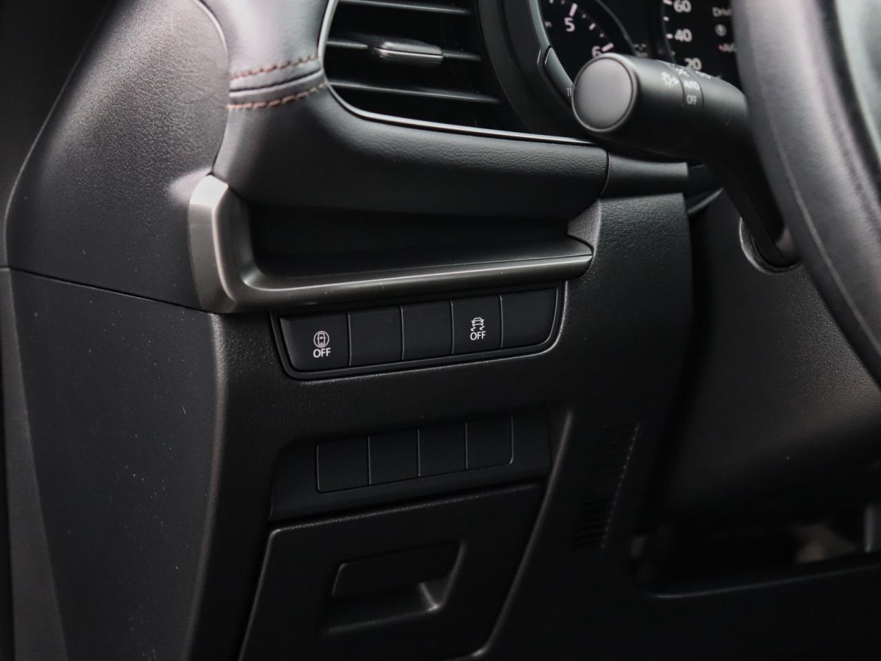 2023 Mazda Mazda3 Sport GX Photo