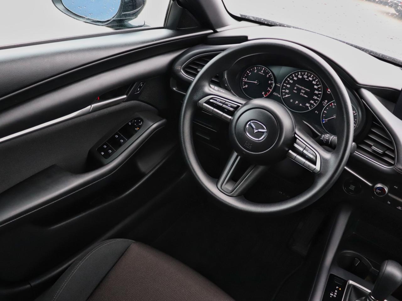 2023 Mazda Mazda3 Sport GX Photo