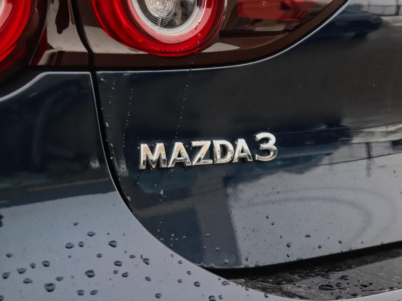 2023 Mazda Mazda3 Sport GX Photo