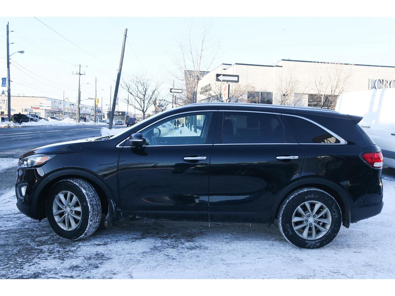 2016 Kia Sorento LX 2.4L Photo3
