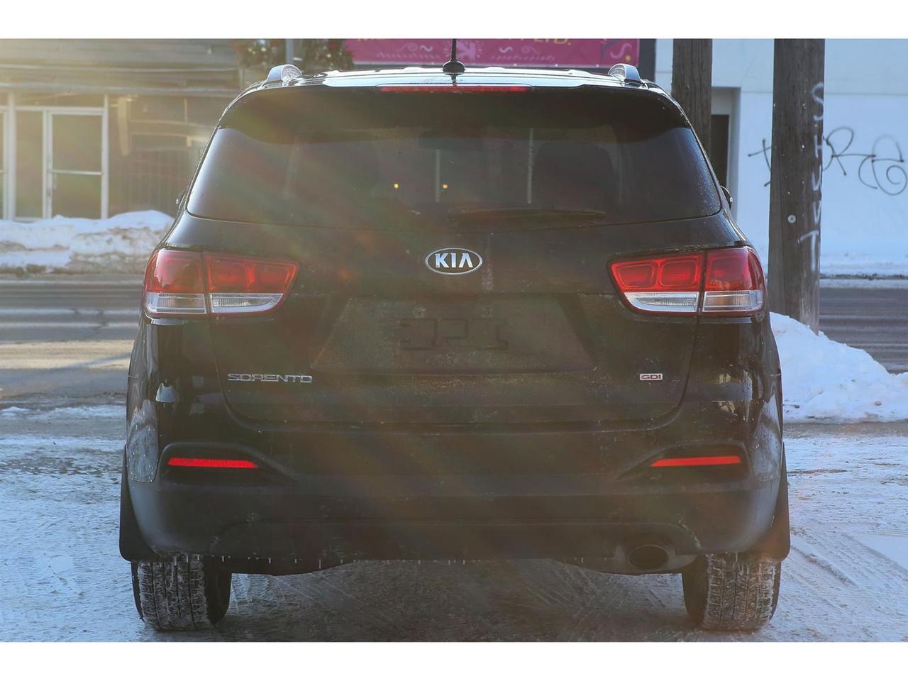 2016 Kia Sorento LX 2.4L Photo