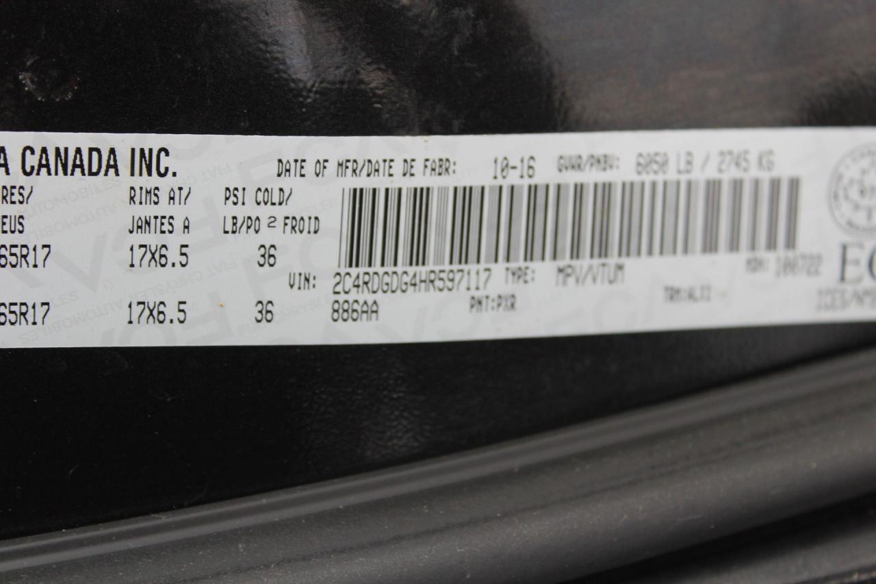 2017 Dodge Grand Caravan Crew Plus Photo