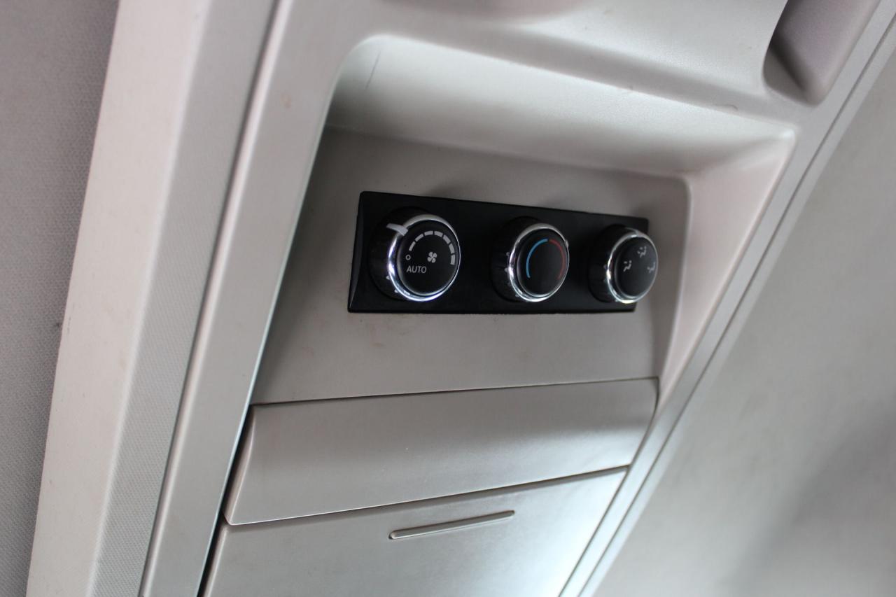 2017 Dodge Grand Caravan Crew Plus Photo