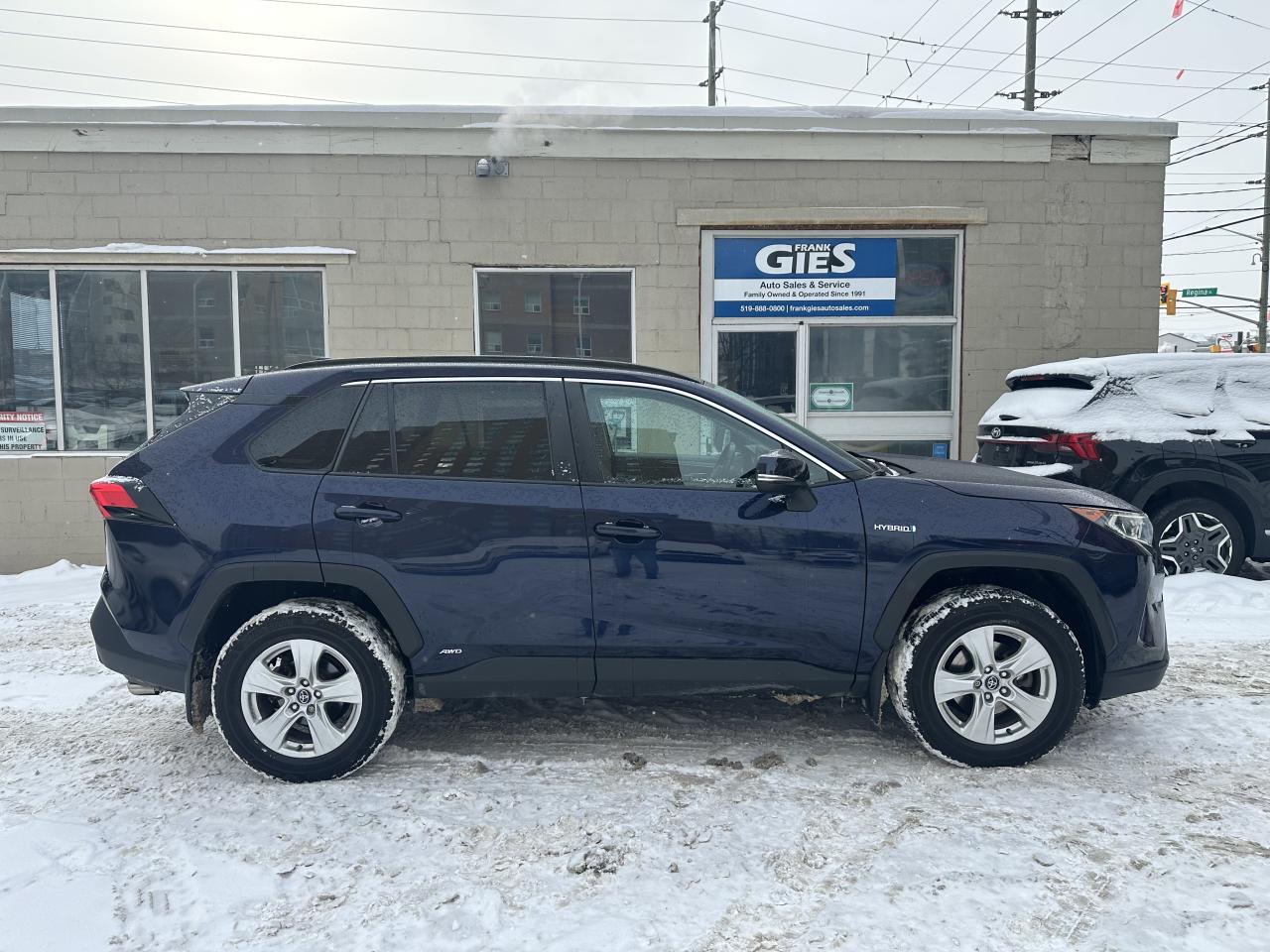 2019 Toyota RAV4 AWD Hybrid XLE Photo