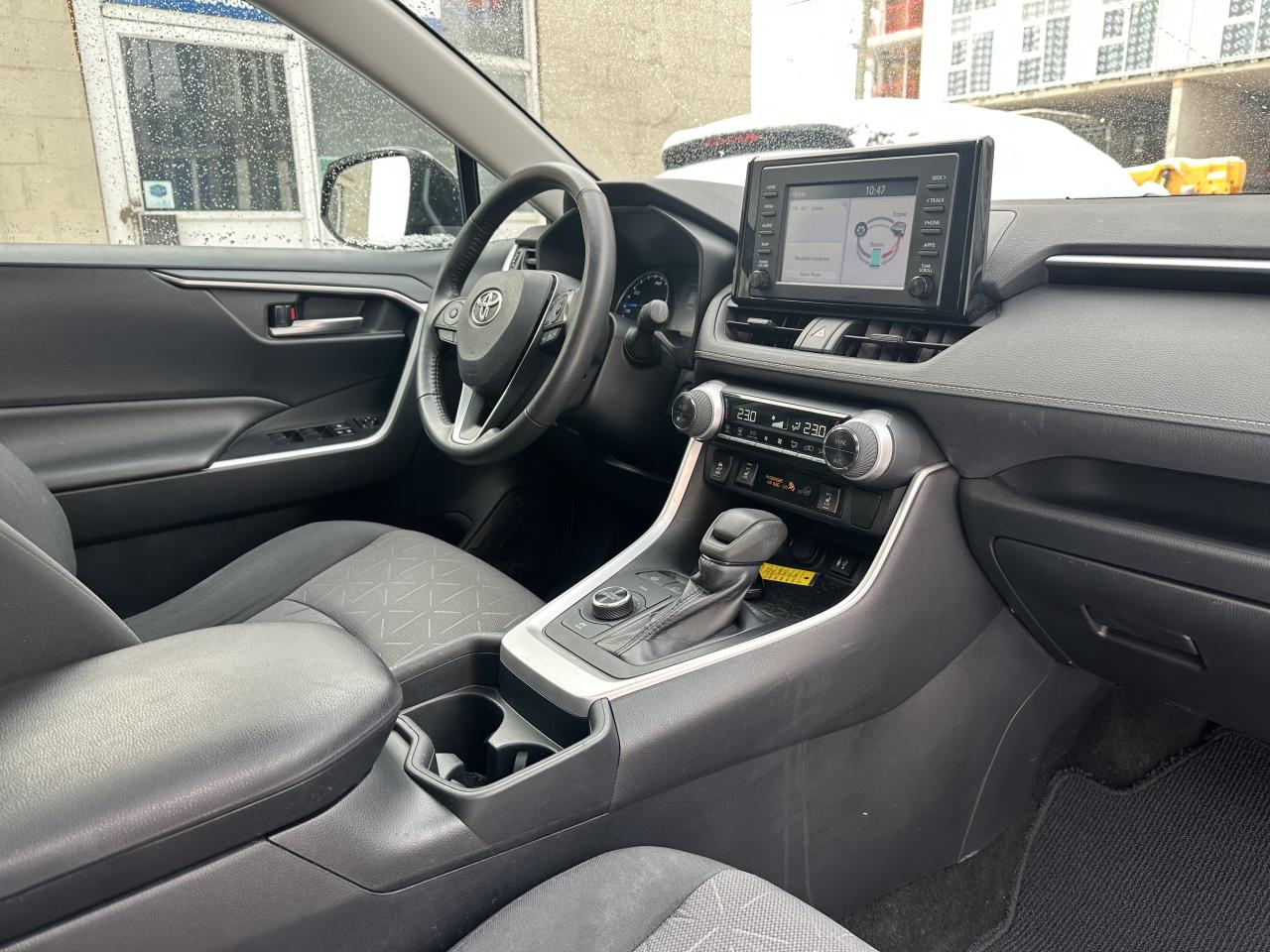 2019 Toyota RAV4 AWD Hybrid XLE Photo