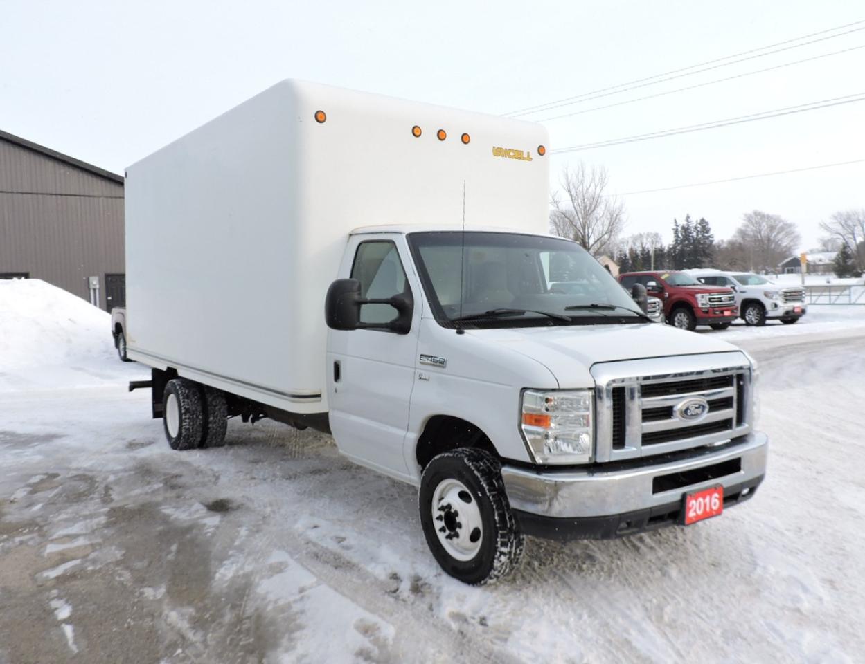 2016 Ford Econoline E-450 5.4L New Tires& Brakes New Rear Door 107000K