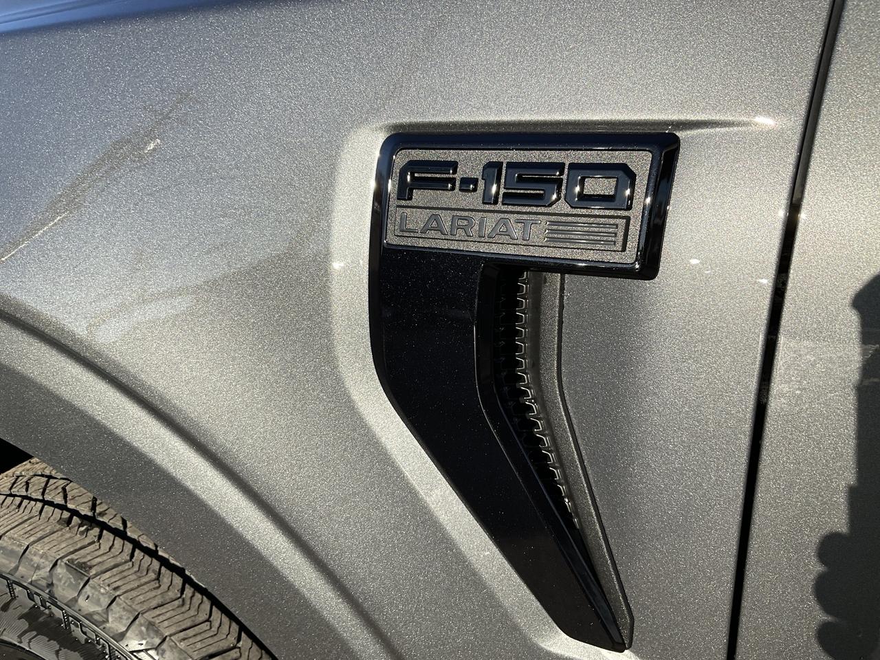 2026 Ford F-150 Lariat Photo4