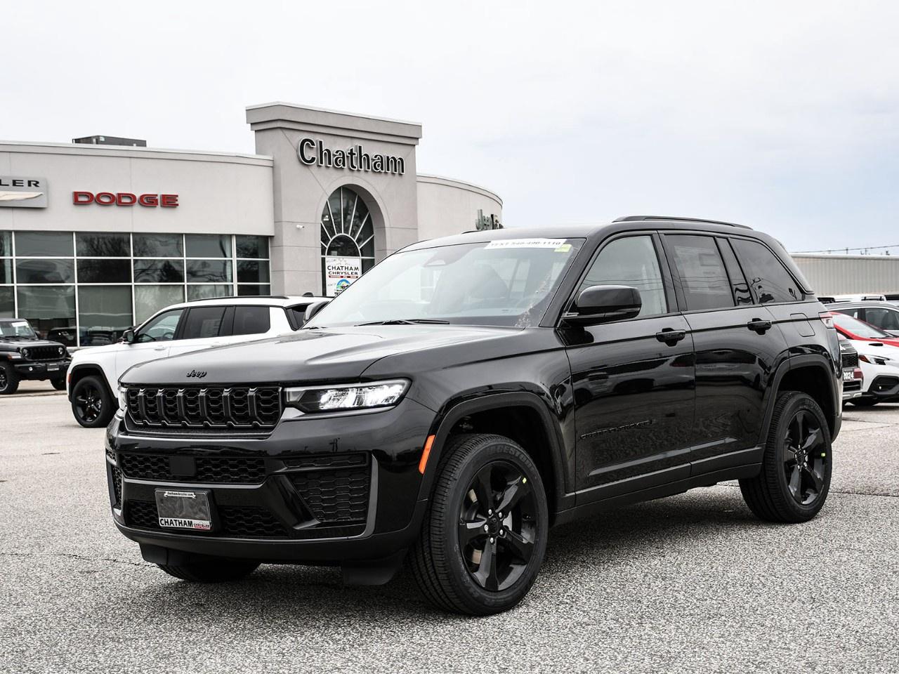 2026 Jeep Grand Cherokee ALTITUDE 4X4 Photo
